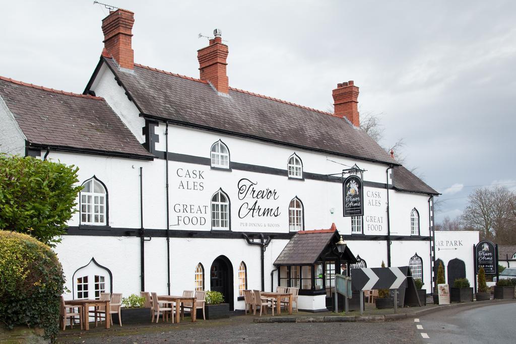 Trevor Arms Hotel Wrexham Exterior photo